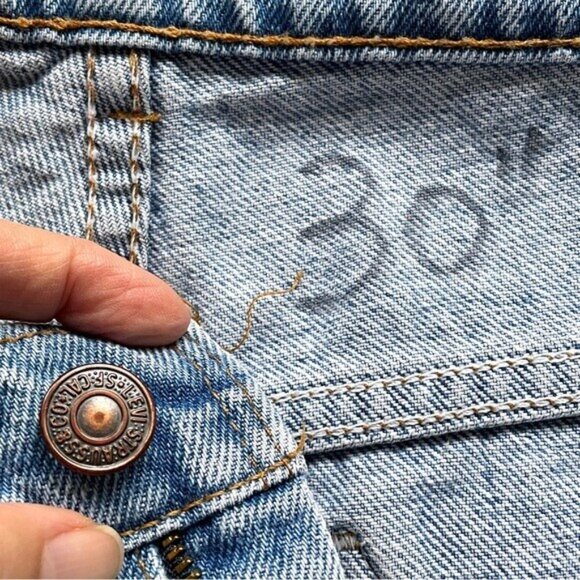 Vintage Levi's Orange Tab High-rise Straight Jeans - 30 x 25" (cropped / petite) - Picture 6 of 14